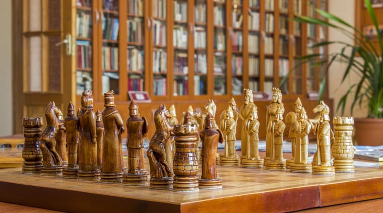 Шахматы в библиотеке санатория Сеченова Ессентуков