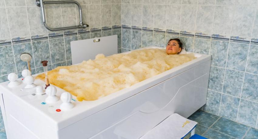 Пенно-солодковые ванны в санатории Сеченова. Ессентуки 