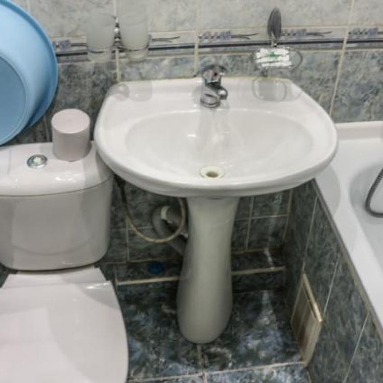 Совмещенный санузел с ванной 2 местного 1 комнатного Блочного номера санатория Сеченова в Ессентуках